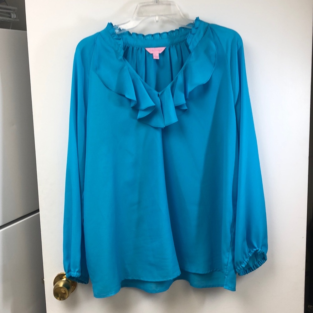Lilly Pulitzer Blouse with soft ruffle collar